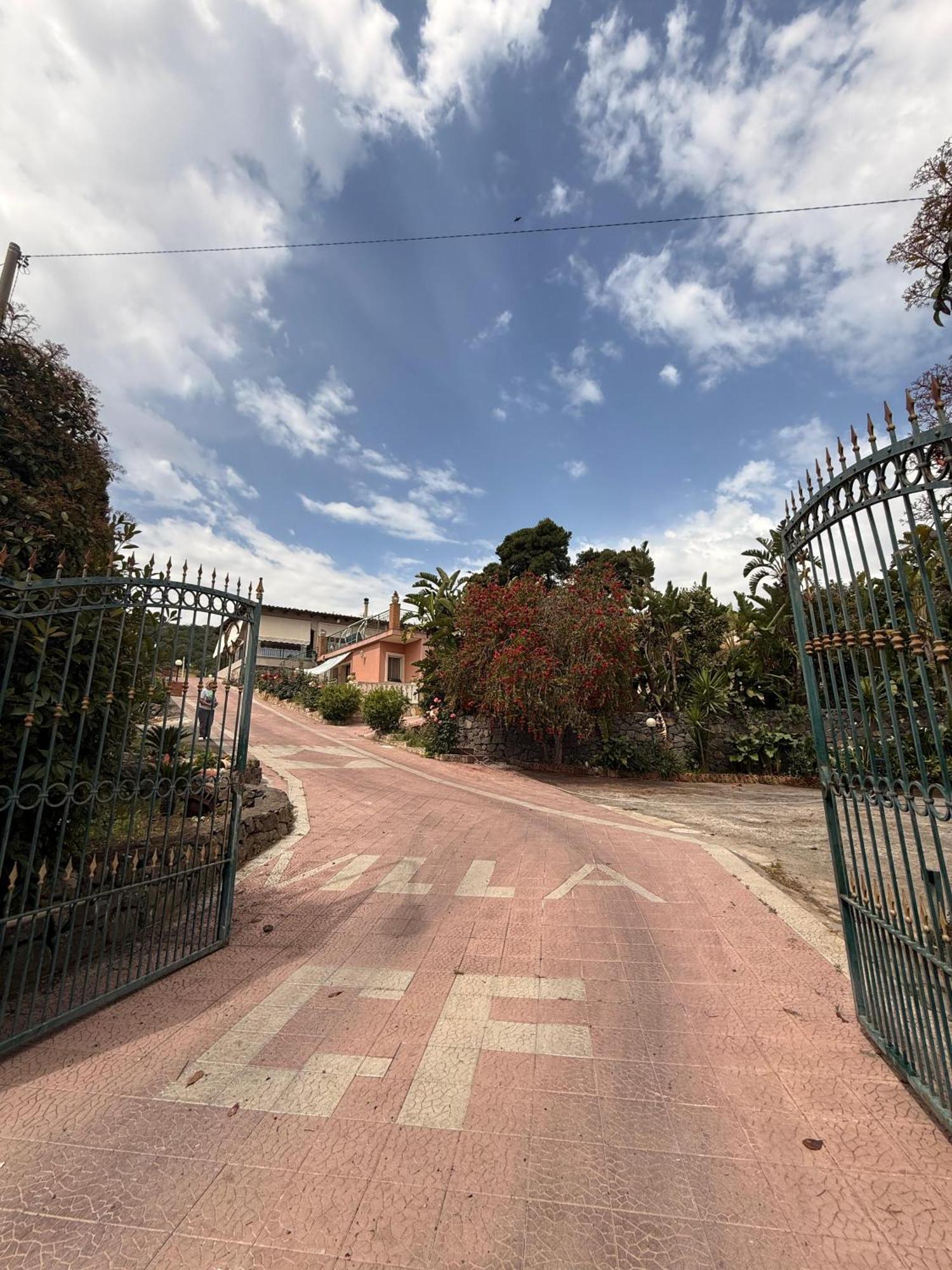 Villa Militello Nel Borgo Piu Bello Di Italia Del 2025 Militello in Val di Catania Esterno foto